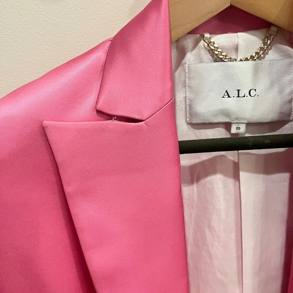 A.L.jacket - Picture 2 of 9